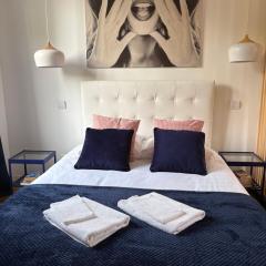 Maison Yuki - Rose Velours - Netflix & Parking