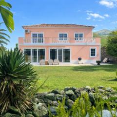 AZORES BAGUS Surf & Guest House