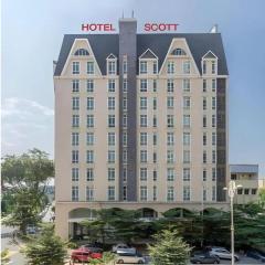 Palette KL Sentral Station Formerly Scott Hotel