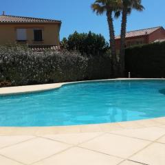 Charmant Pavillon T3 avec Jardin et Piscine à Valras-Plage - FR-1-781-107