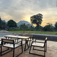 Una Backpackers Hostel