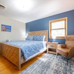 Grandma's House - Classic Indy Charm - Family Friendly