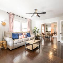 Quaint Indy Getaway in SoBro-Family Friendly