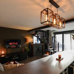 The Cosy by Birch Stays