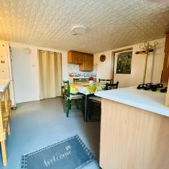 Studio e rez de jardin