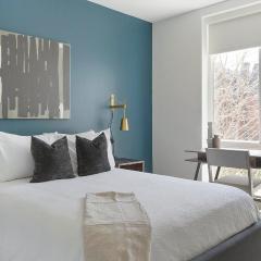 Landing at Commons on Ludlow - Studio in Univer...