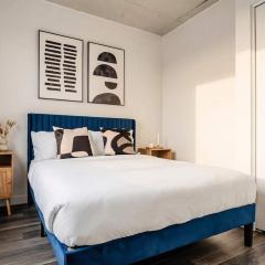 Boulevard Stays 1BR Sky-loft Pool Gym Parking