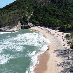 Rancho Grumari pé na areia