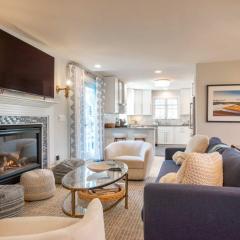 Private deck walk to Commercial Street