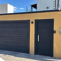 AP02 - Suite completa com Cozinha e AC