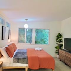 Luxury Ensuite Bedroom at The Crest House