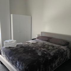 Commercial Hotel Parkes