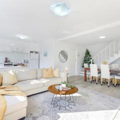 Collaroy 3Br Beach Home Downstairs Unit