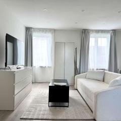 Cozy & Charming Nest with Magical City View for 2 in Brussels