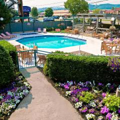 Arbors at Island Landing Hotel & Suites