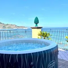 Miriam Sea Front Apartment Jacuzzi