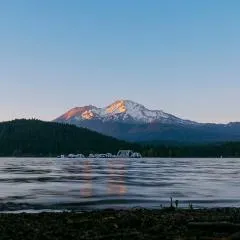 Lake Siskiyou Camp Resort