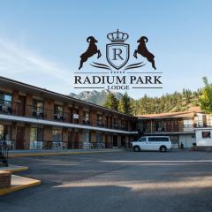 라듐 파크 로지 (Radium Park Lodge)