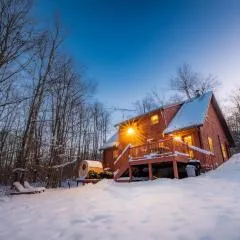 Driftland Cabin sauna, hot tub, pizza oven