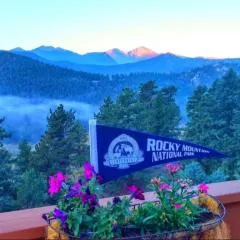 Rocky Mountain Panorama Cabin