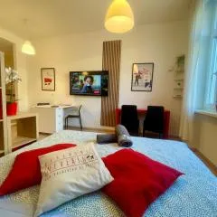Residence Neverin Luxury Apartments-Private Garage