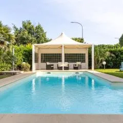Residence Il Boschetto - Villa Con Piscina