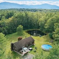 Bear House Catskills Quiet Luxury Retreat - Private Pool, Pond, Hot Tub, Dog-Friendly Sleeps 8 Adults
