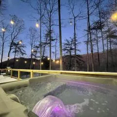 Romantic Secluded Hot Tub, Stargazing, Mt View