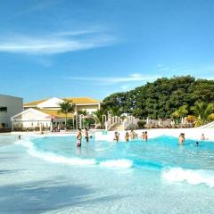 Hotel Lacqua Diroma - Apartamentos Completos para 5 pessoas em Caldas Novas-GO