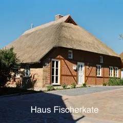 Alte Fischerkate und Möwennest
