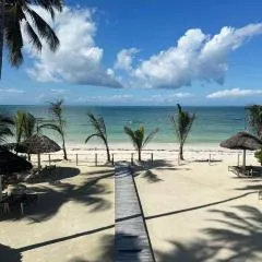 Tremendo Beachfront Apartment