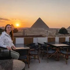 Pyramids Holiday Escape