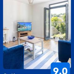 Oystercatcher Court - Stunning Coastal Location