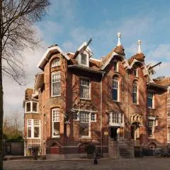 Adam's Museum House