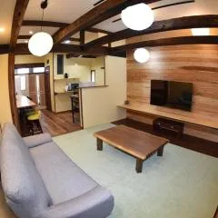 AZUMA Heritage Stay with Café