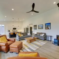 Elegant Priest Lake Townhome ~ 1 Mi From Lake