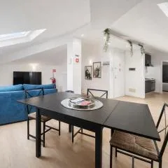 LA MANSARDA Modern House