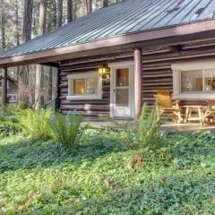 Restored log cabin with classic porch - near river trails hot springs & more
