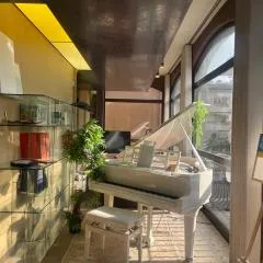 Piano House