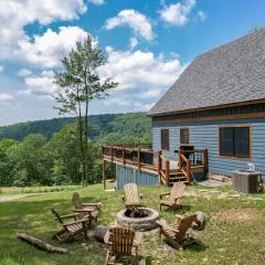Stunning Pet Friendly New Construction Hot Tub Fire Pit