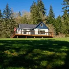 Retreat Near Lewis River Dog-Friendly Adventures