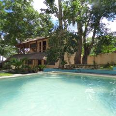 Cabañas Zoh Laguna Calakmul