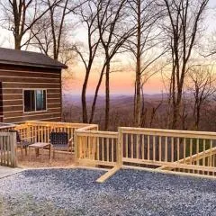 scenic and romantic cabin- 20 min to Blowing Rock