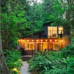 Sauk River Cabins - Hot tub - Firepit