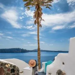 HIDEAWAY CAVE HOUSE