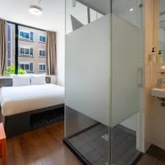 easyHotel Amsterdam City Centre South