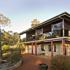 Waters Edge Margaret River Est 2010