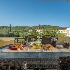 Athena's Holiday Home - Ideal for large groups, by ZanteWize