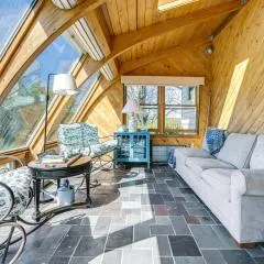 Cozy Retreat w/ Sunroom Near Binghamton University
