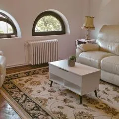 Ocho Cotroceni
